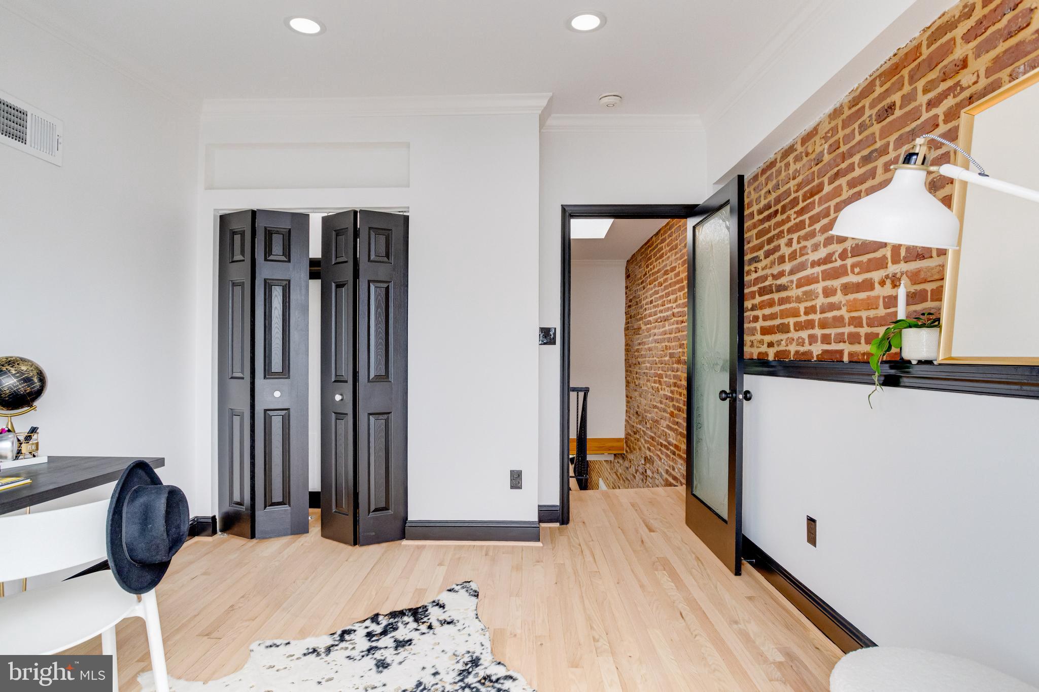 HIGHLANDTOWN - Residential