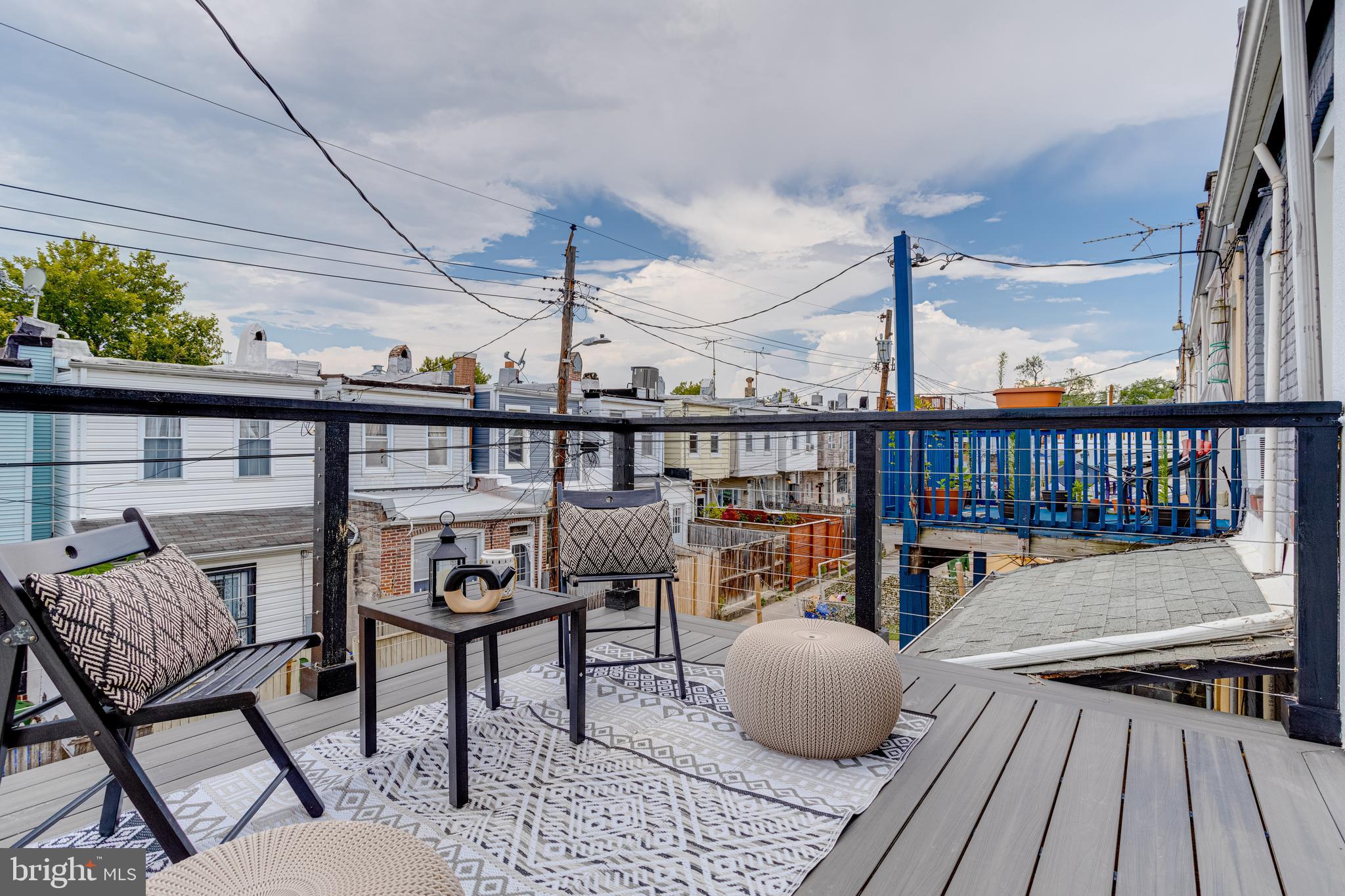 HIGHLANDTOWN - Residential