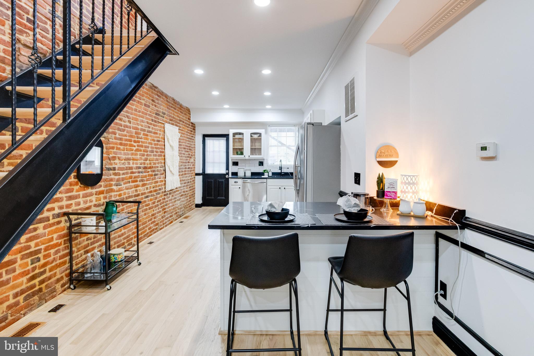 HIGHLANDTOWN - Residential