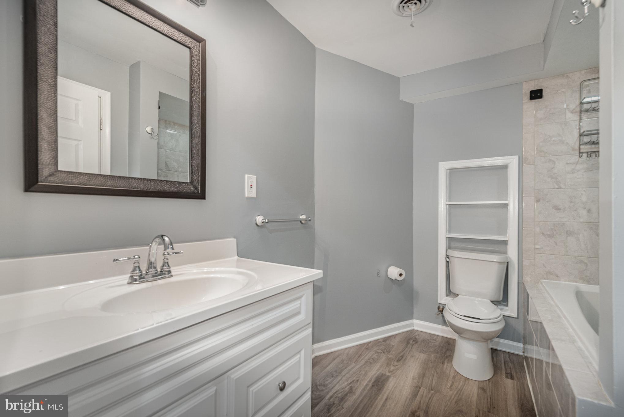 FOREST OAKS PT - Residential