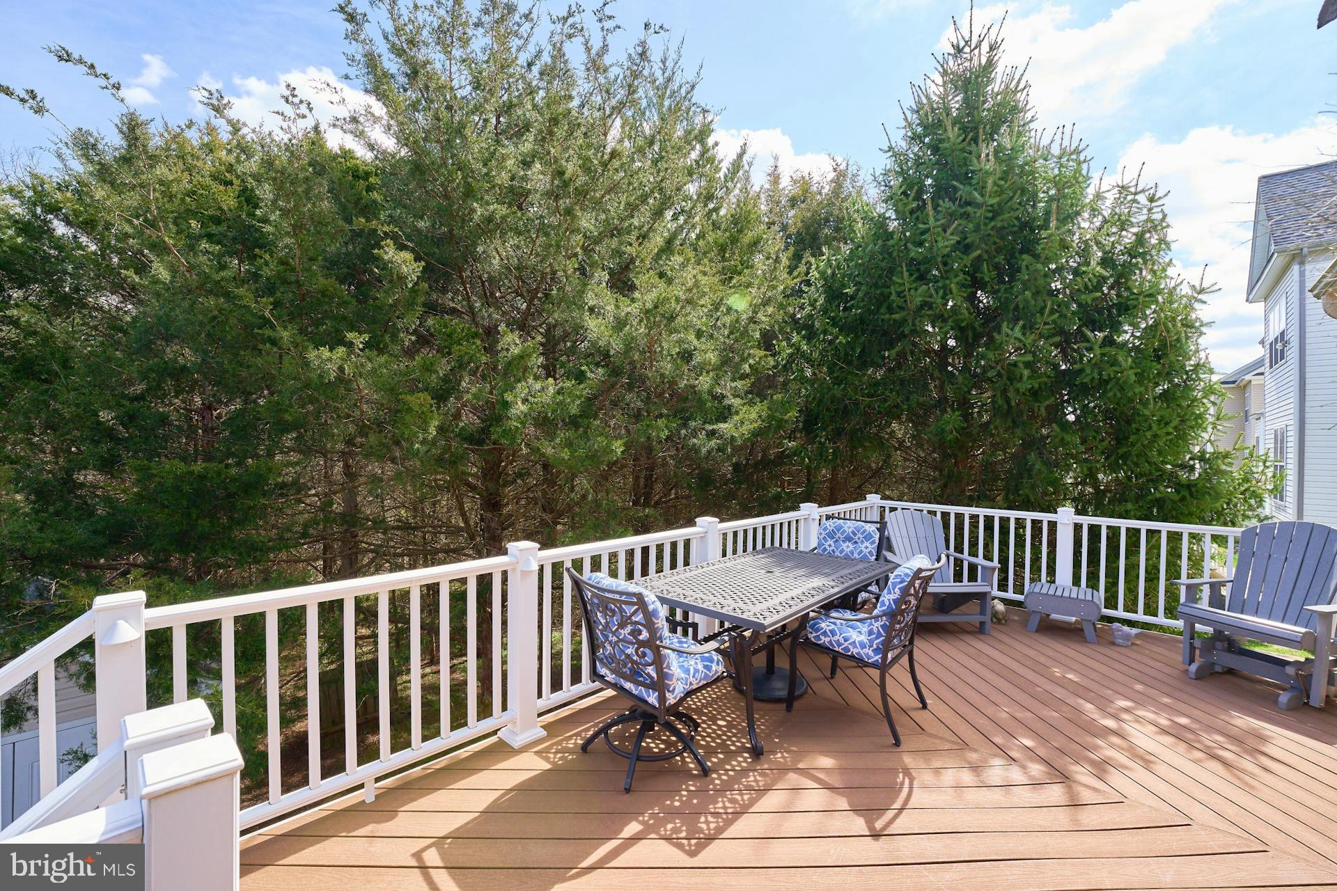 VICTORY LAKES - Residential