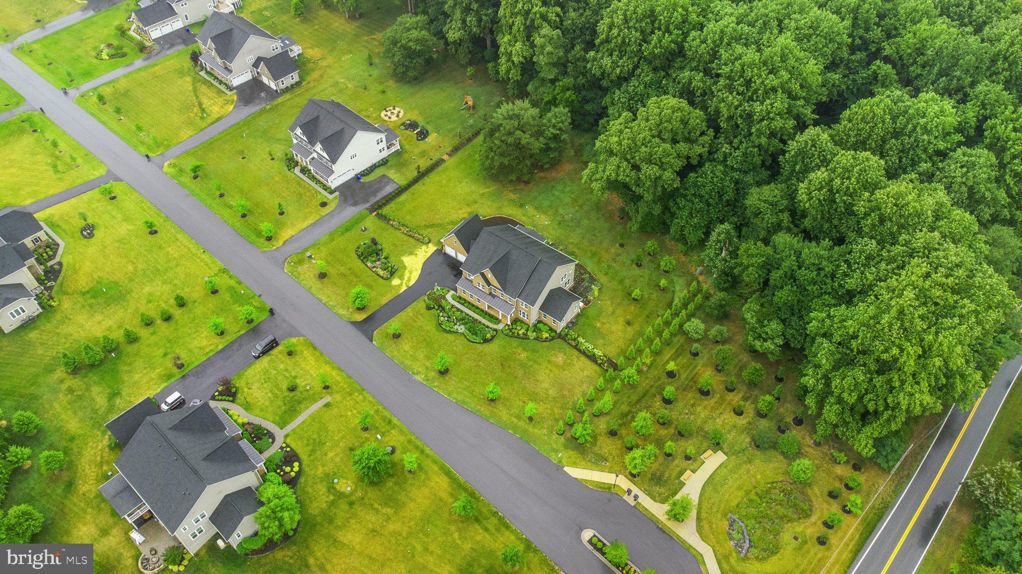 THE ESTATES AT MILL CREEK - Residential