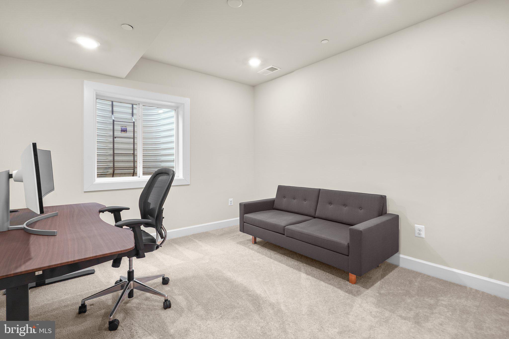 THE ESTATES AT MILL CREEK - Residential