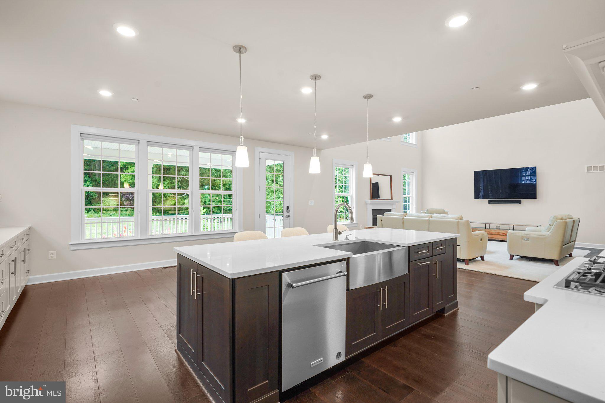 THE ESTATES AT MILL CREEK - Residential