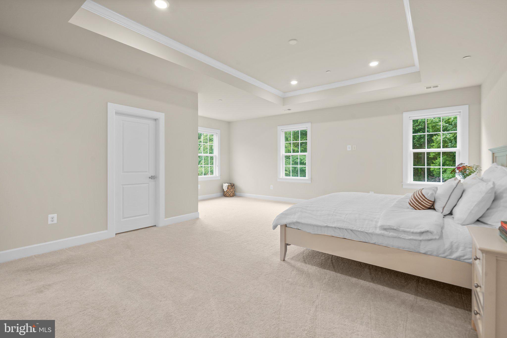 THE ESTATES AT MILL CREEK - Residential