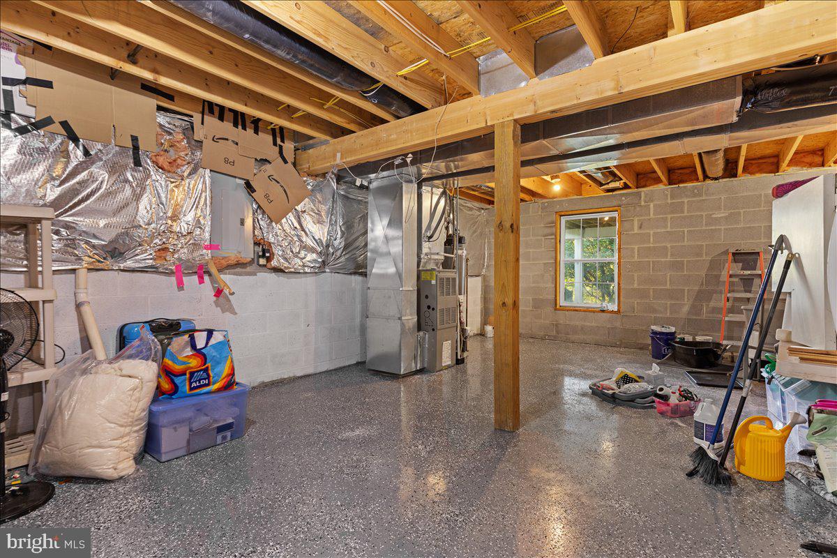 PIONEER HEIGHTS - Residential