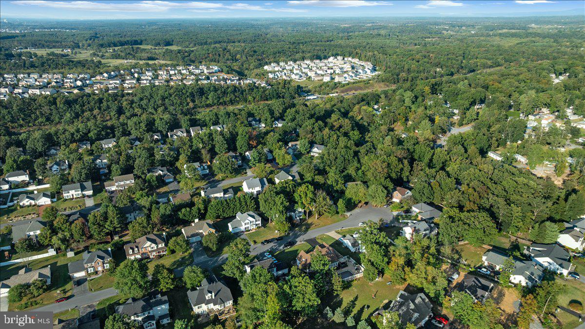 PIONEER HEIGHTS - Residential