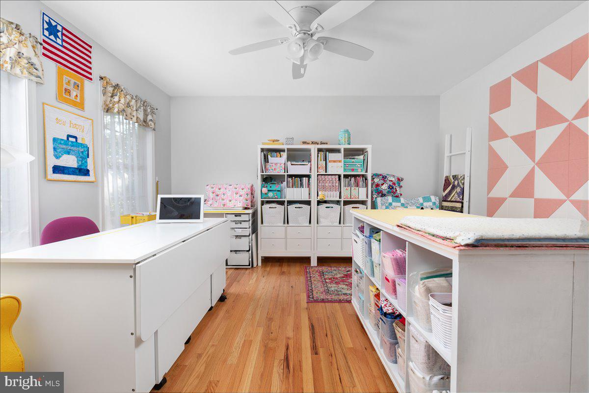 PIONEER HEIGHTS - Residential