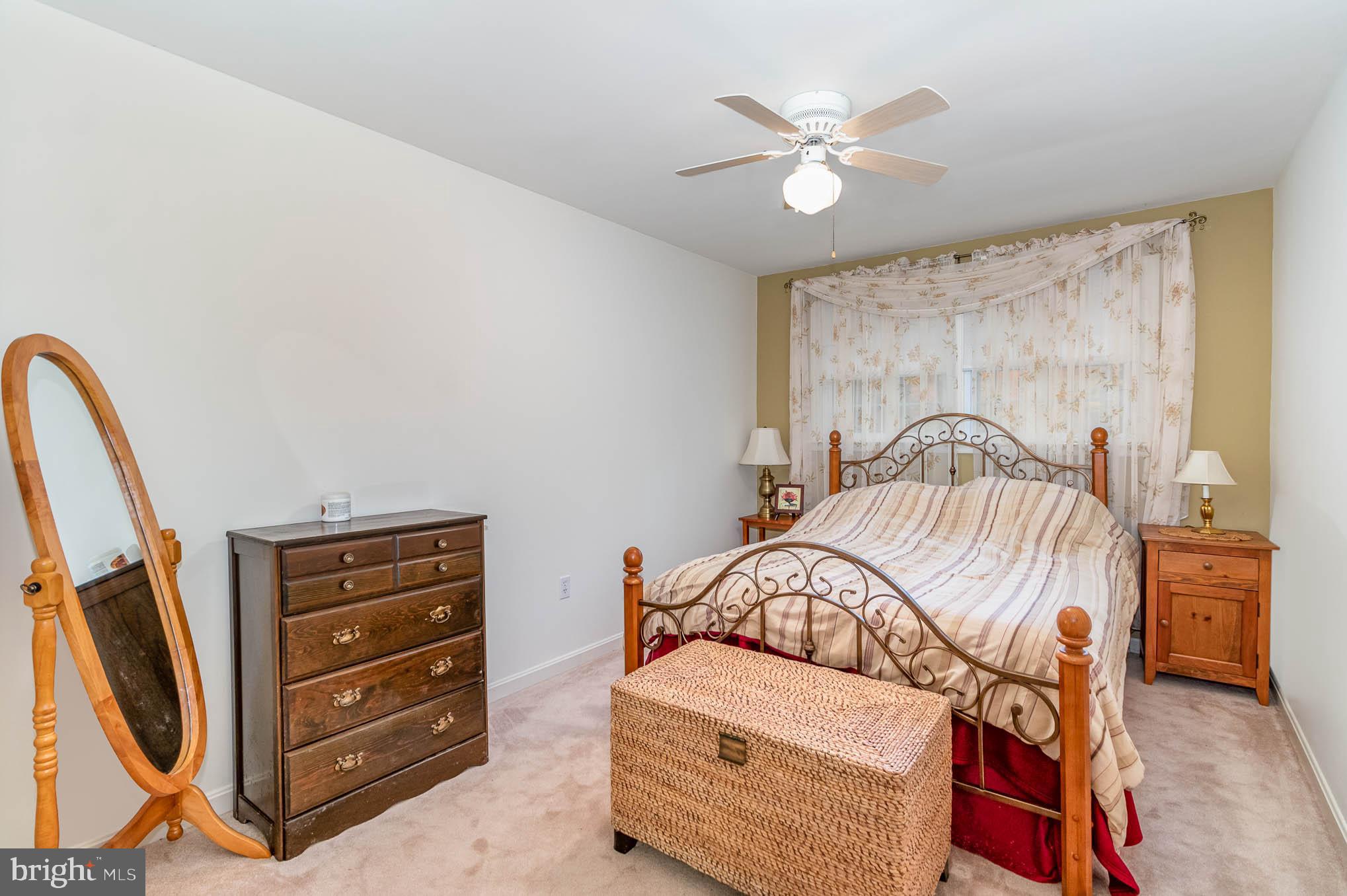 WHITE ROCK ACRES - Residential