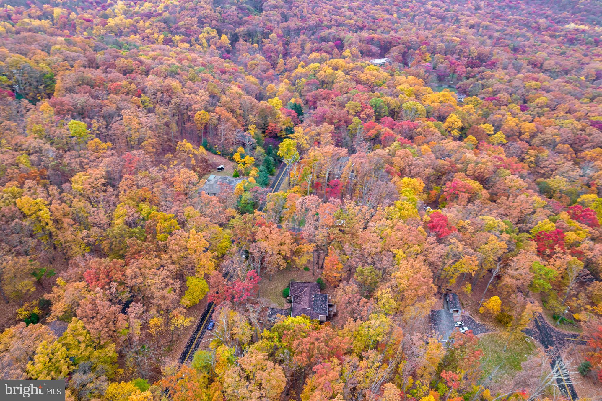 WHITE ROCK ACRES - Residential
