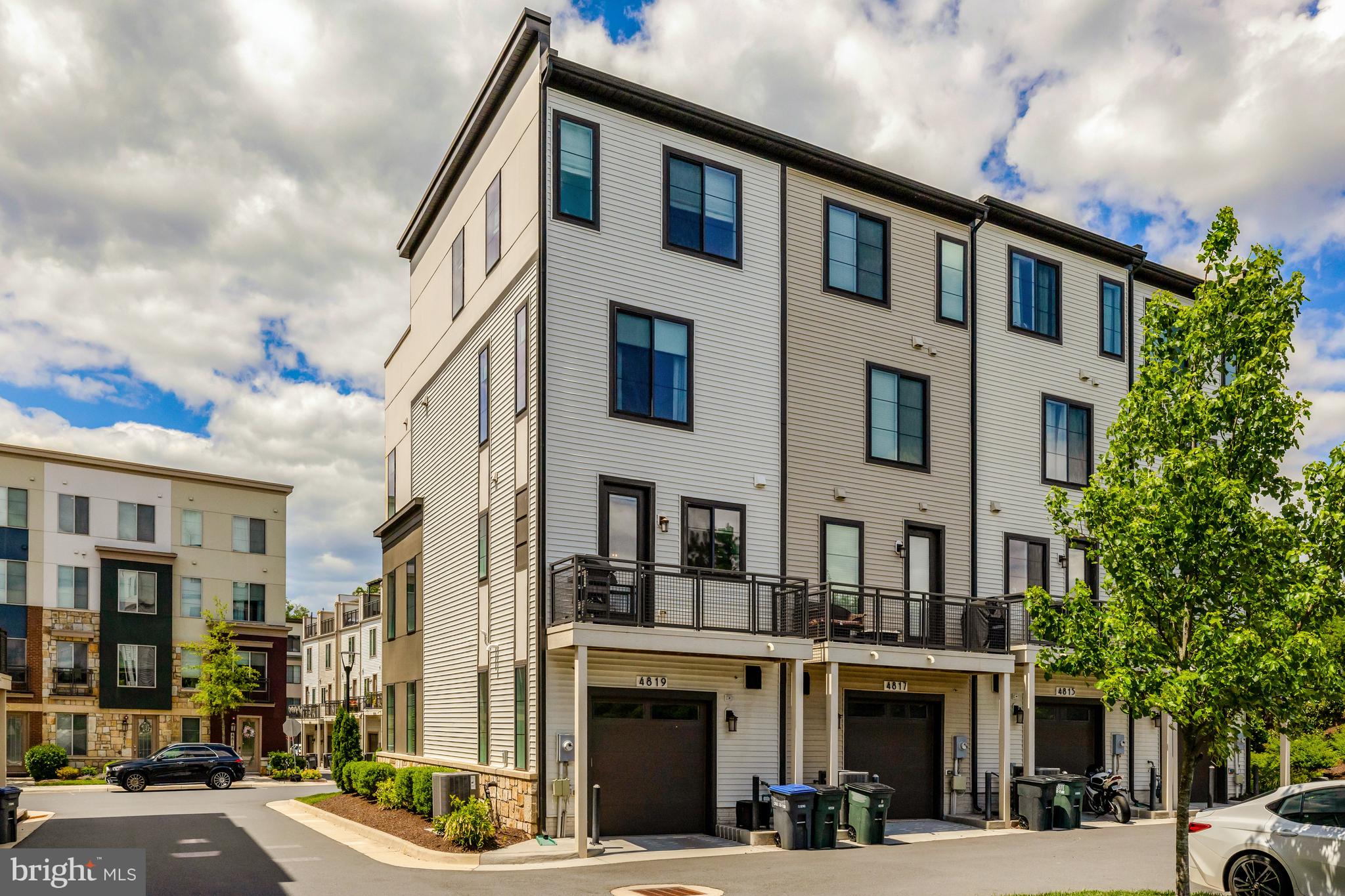 PRESERVE AT WESTFIELDS - Residential