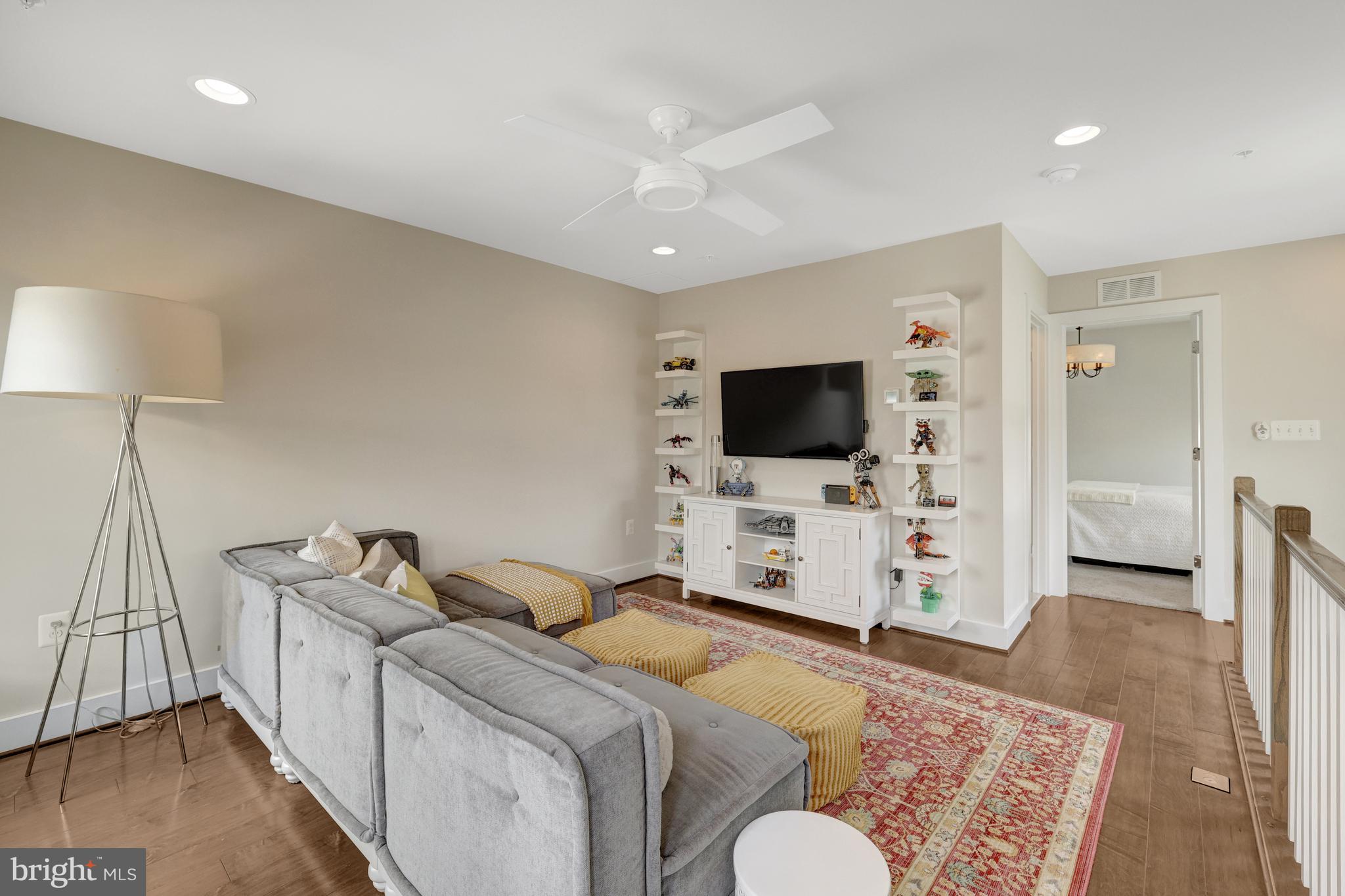 PRESERVE AT WESTFIELDS - Residential