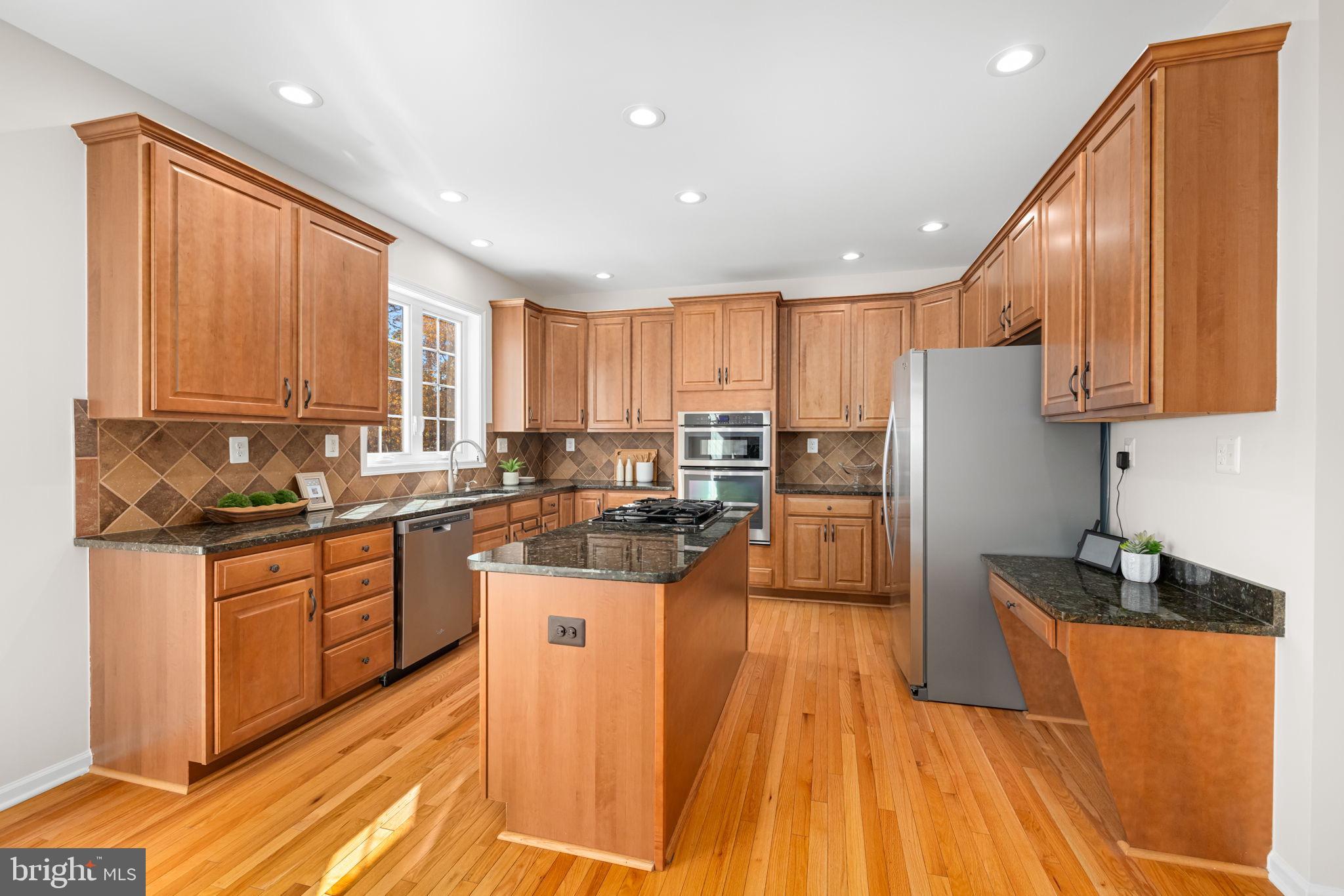 LOUDOUN VALLEY ESTATES 2 - Residential