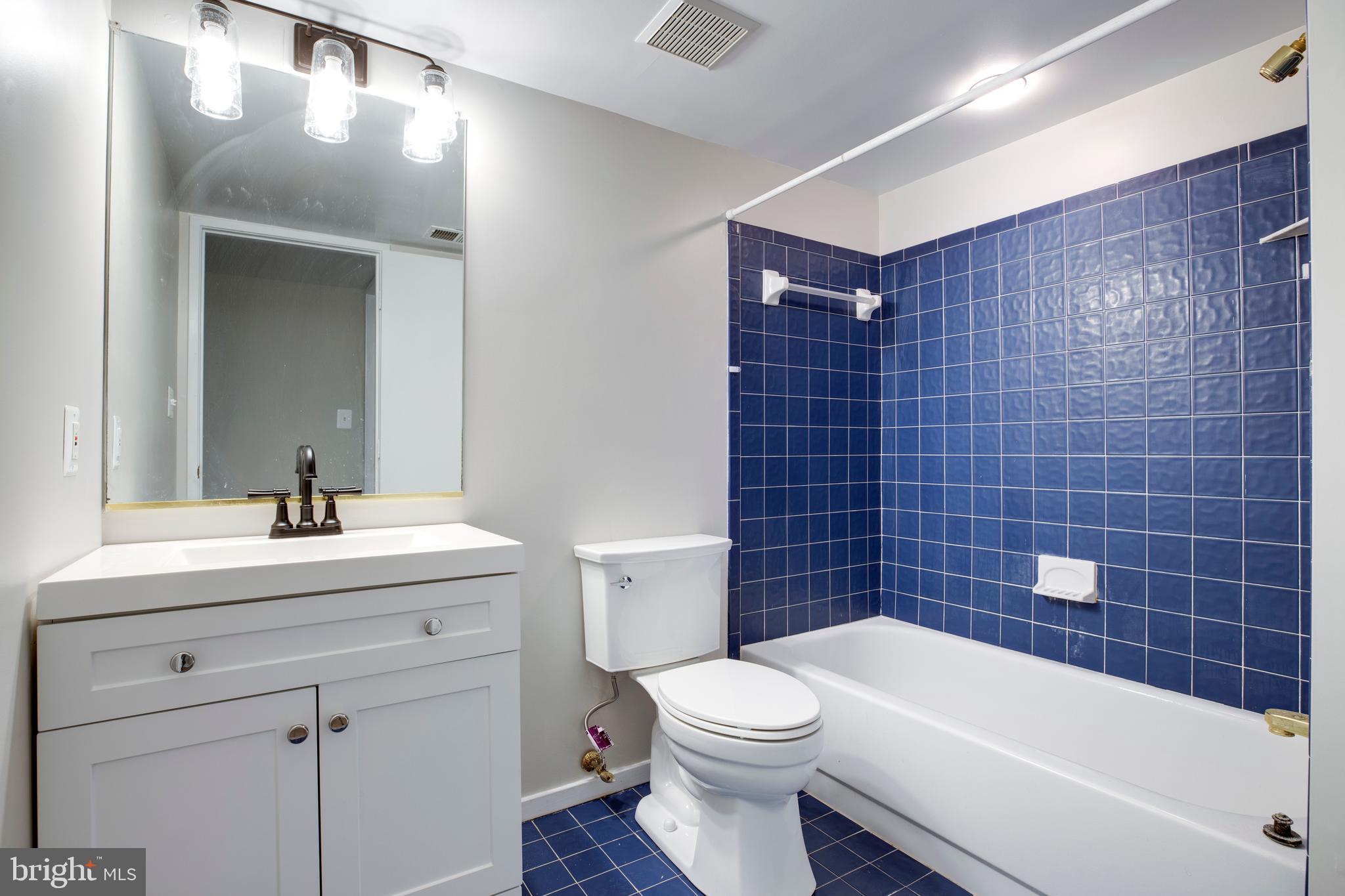 HUNTING RIDGE - Residential Lease