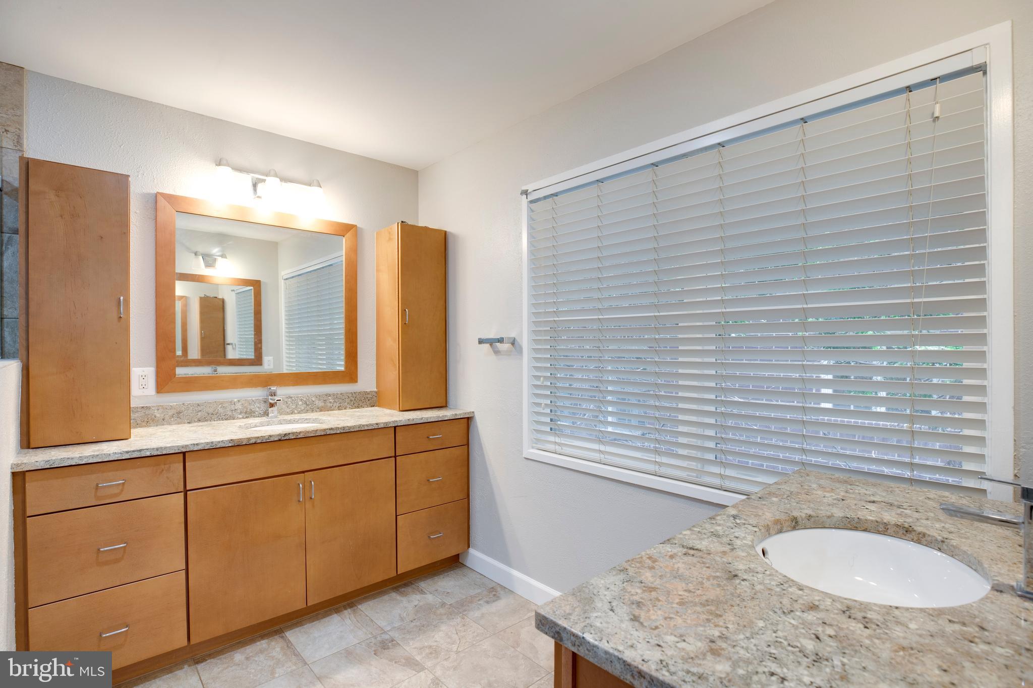 HUNTING RIDGE - Residential Lease