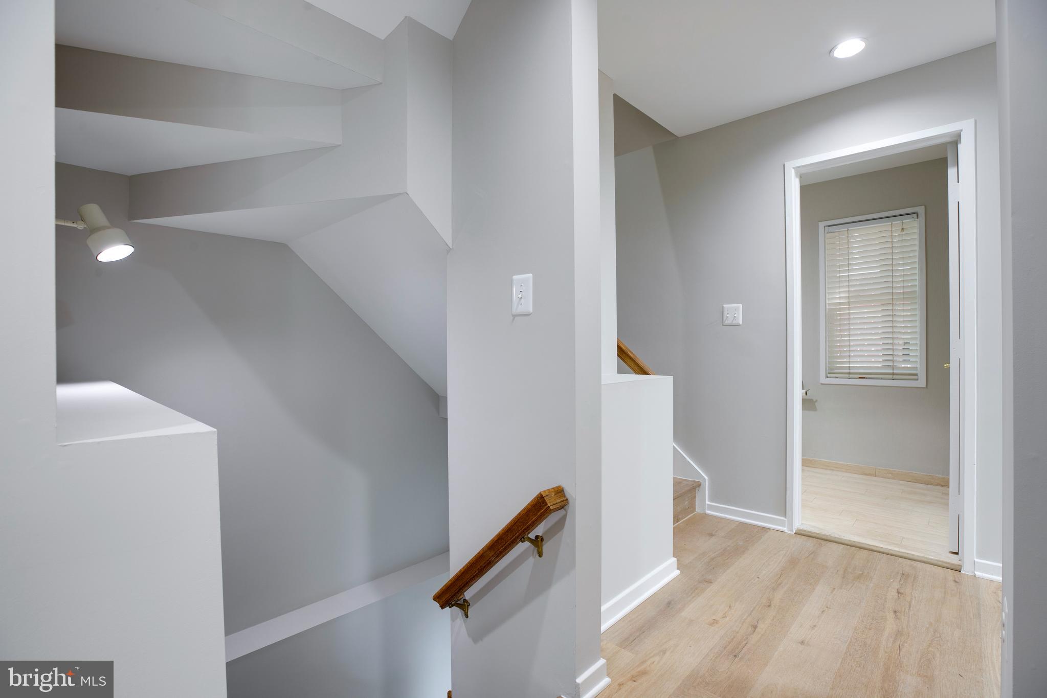 HUNTING RIDGE - Residential Lease