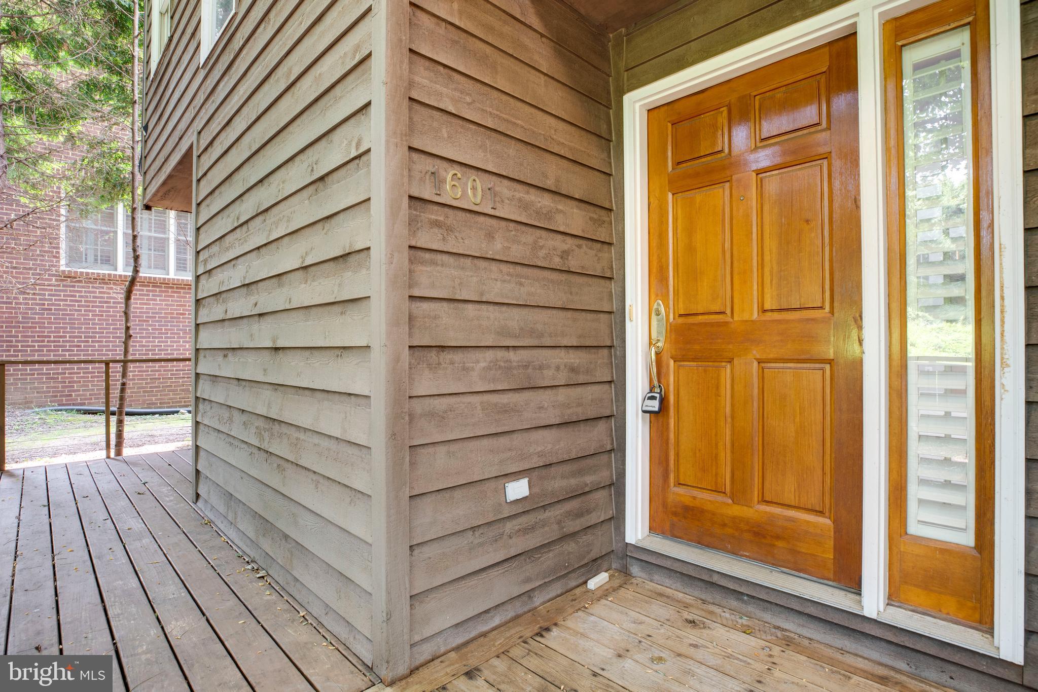 HUNTING RIDGE - Residential Lease