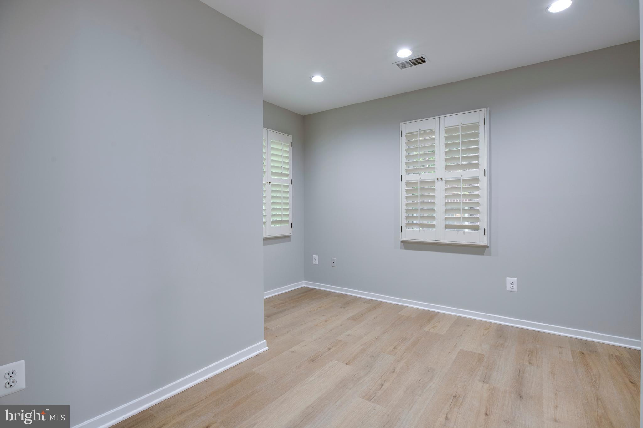 HUNTING RIDGE - Residential Lease