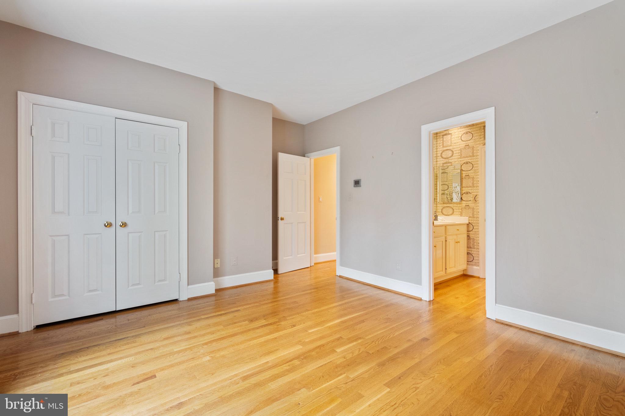 BERKLEY - Residential
