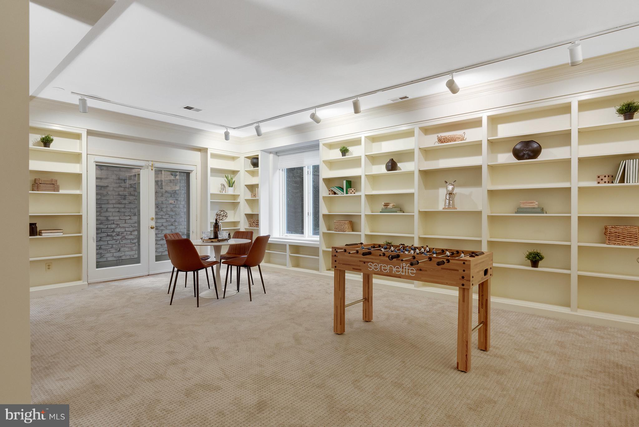 BERKLEY - Residential