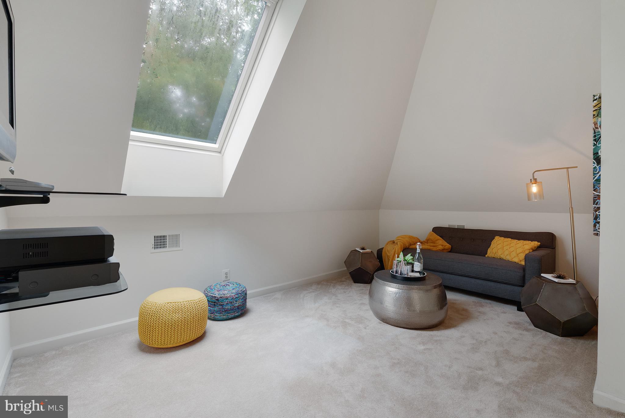 BERKLEY - Residential