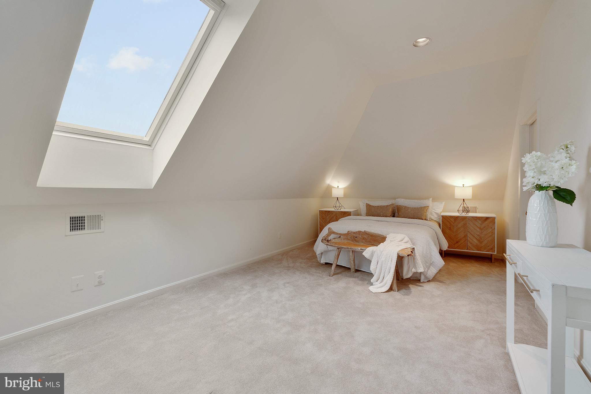 BERKLEY - Residential