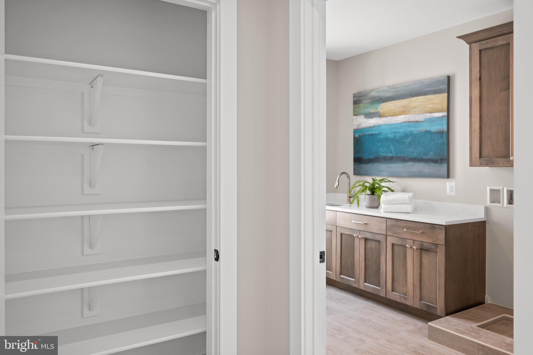 SHIRLEY WOODS - Residential