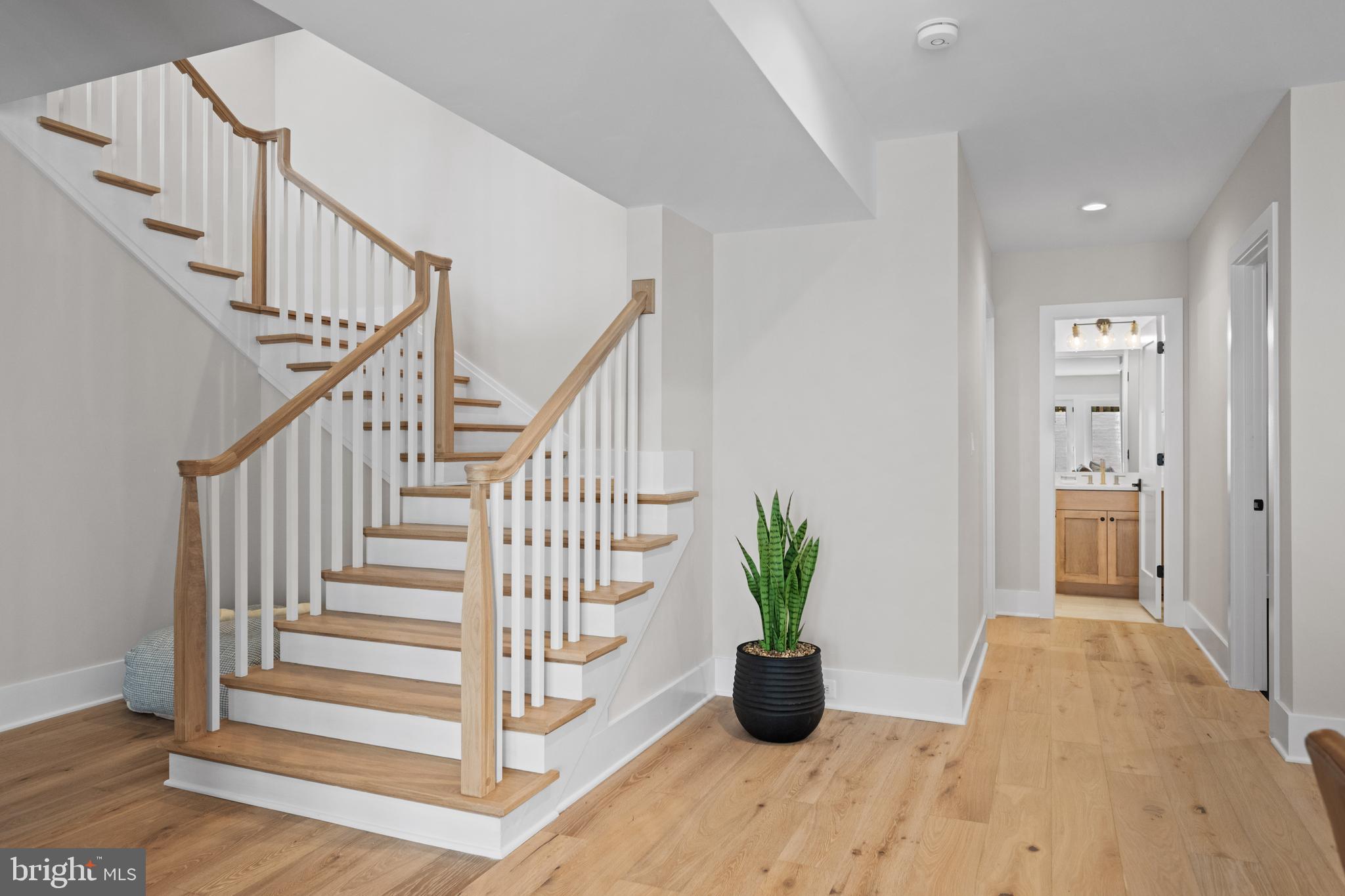 SHIRLEY WOODS - Residential