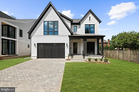 4771 26TH STREET N ARLINGTON VA 22207