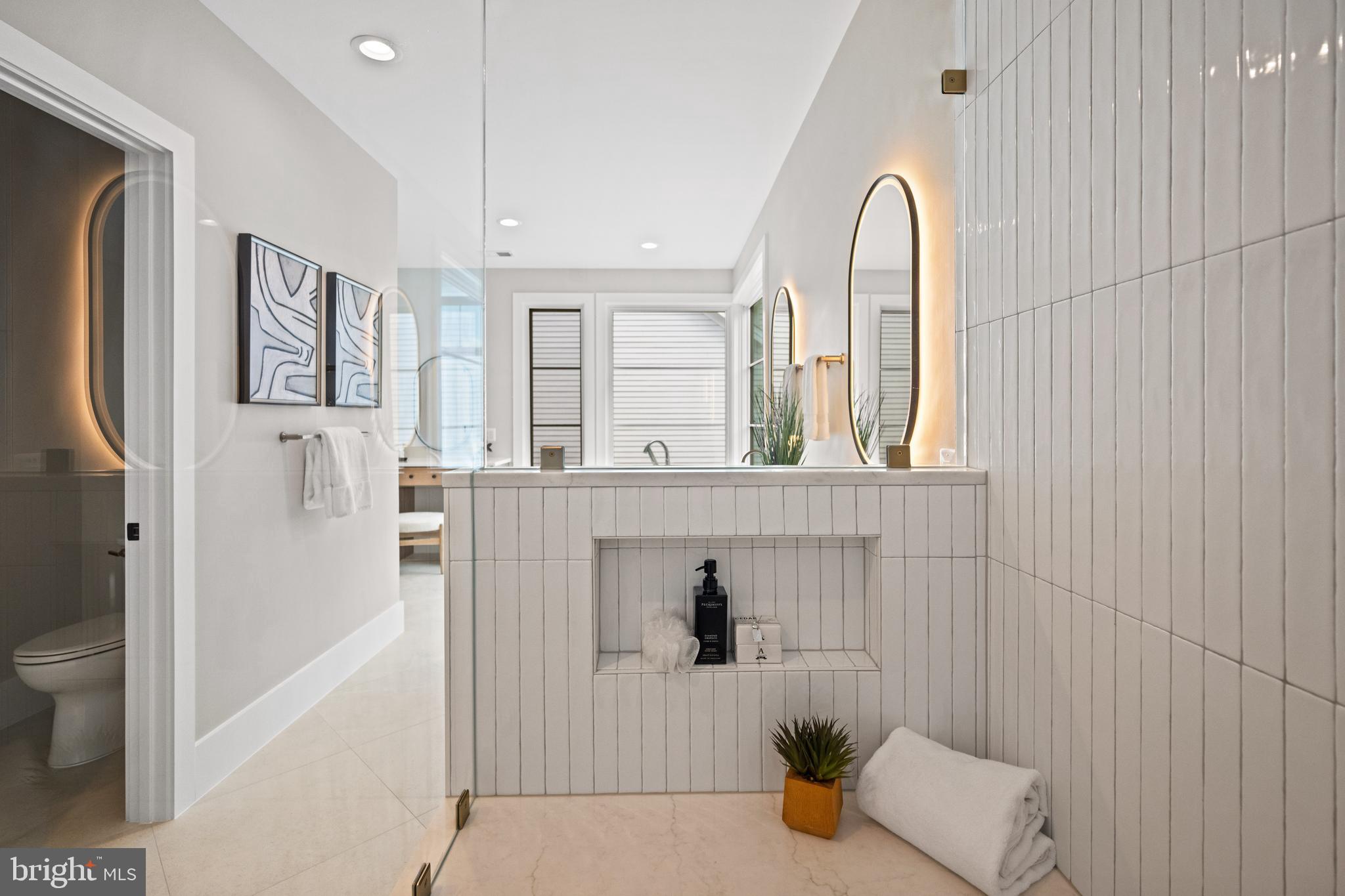 SHIRLEY WOODS - Residential