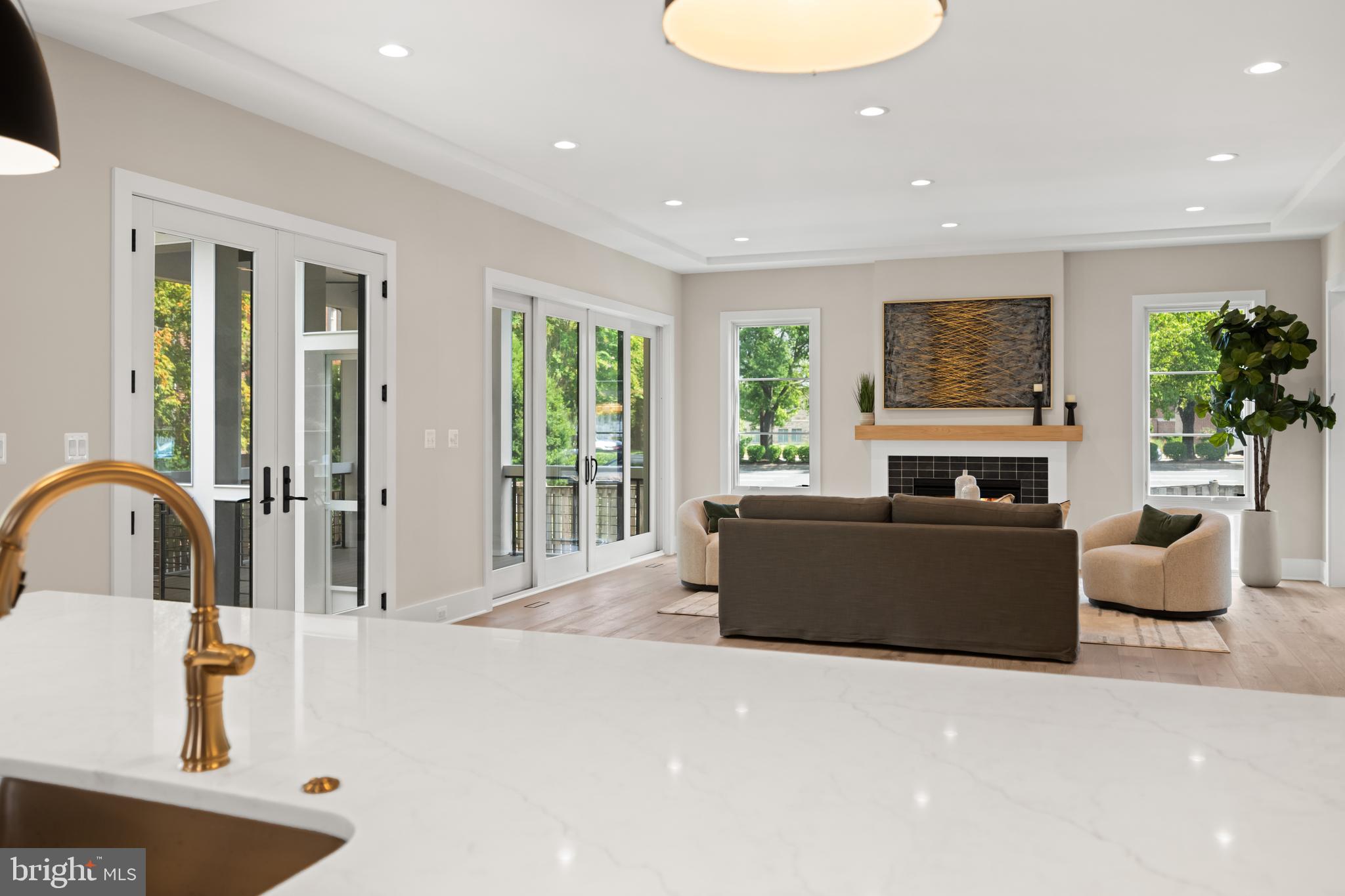 SHIRLEY WOODS - Residential