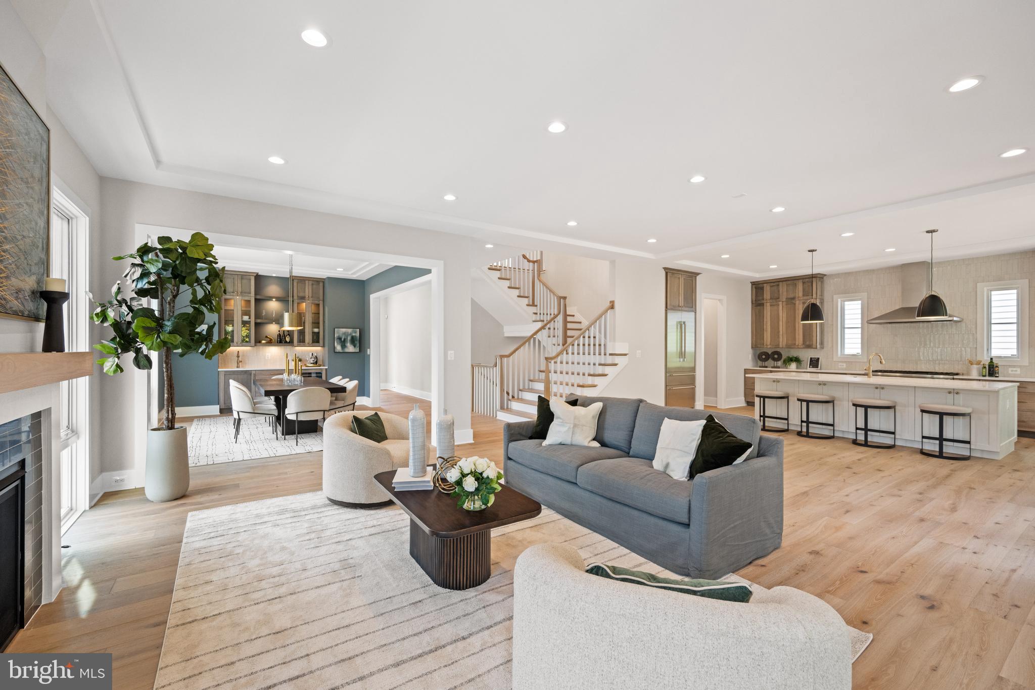 SHIRLEY WOODS - Residential