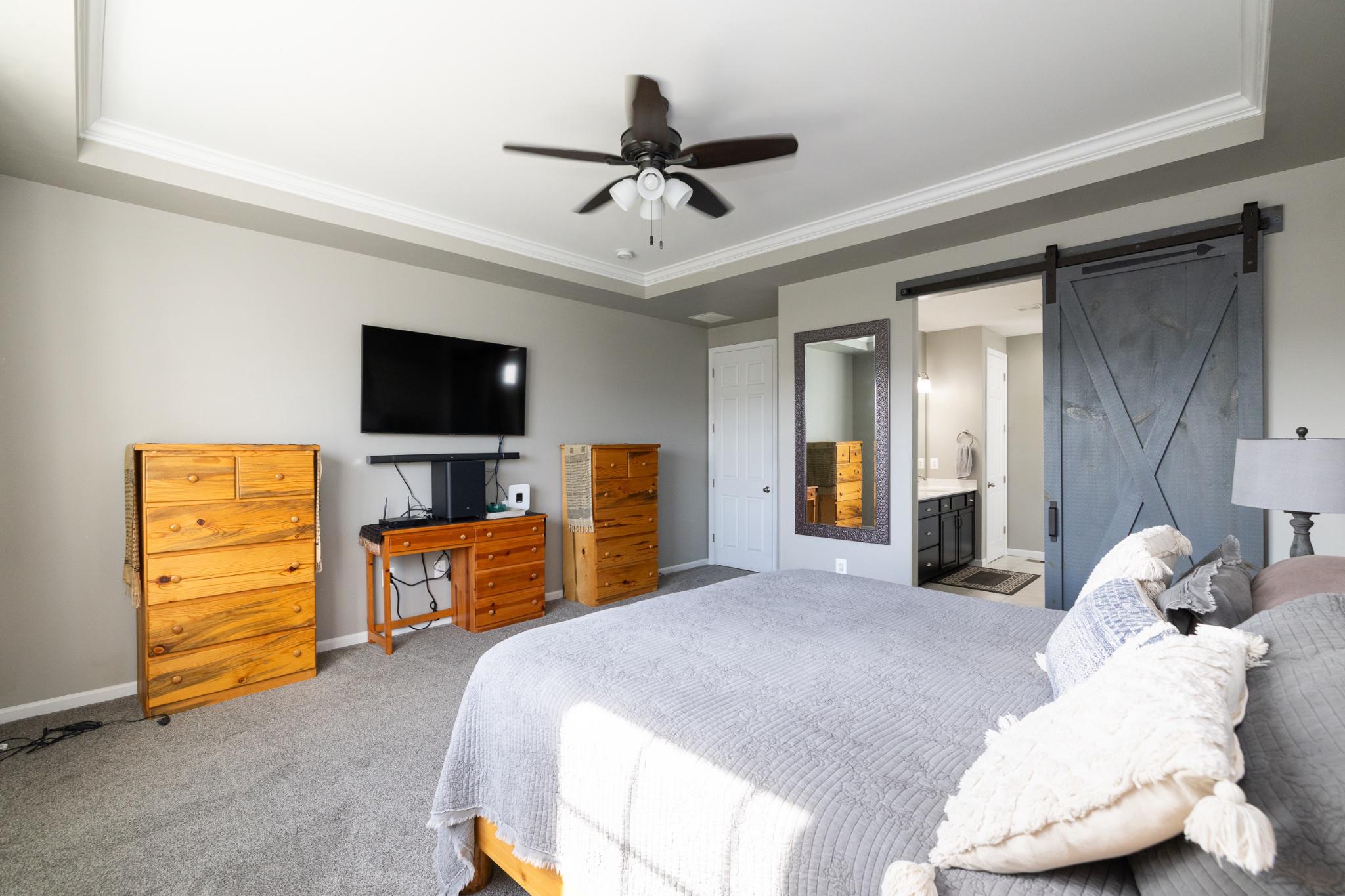 SOUTHERN HILLS - Residential