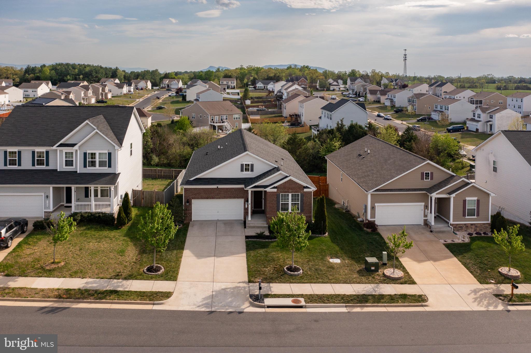 SOUTHERN HILLS - Residential