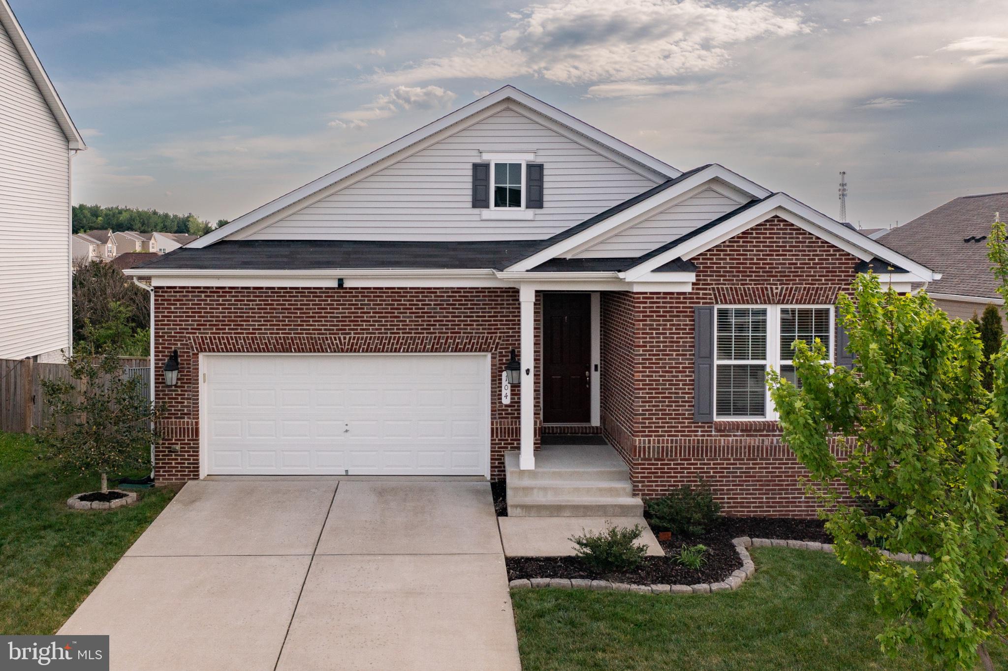 SOUTHERN HILLS - Residential