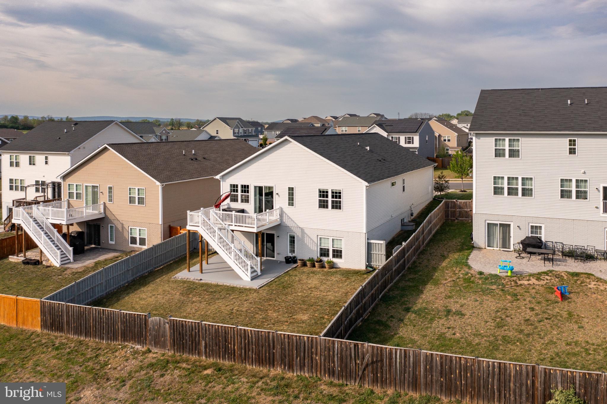 SOUTHERN HILLS - Residential