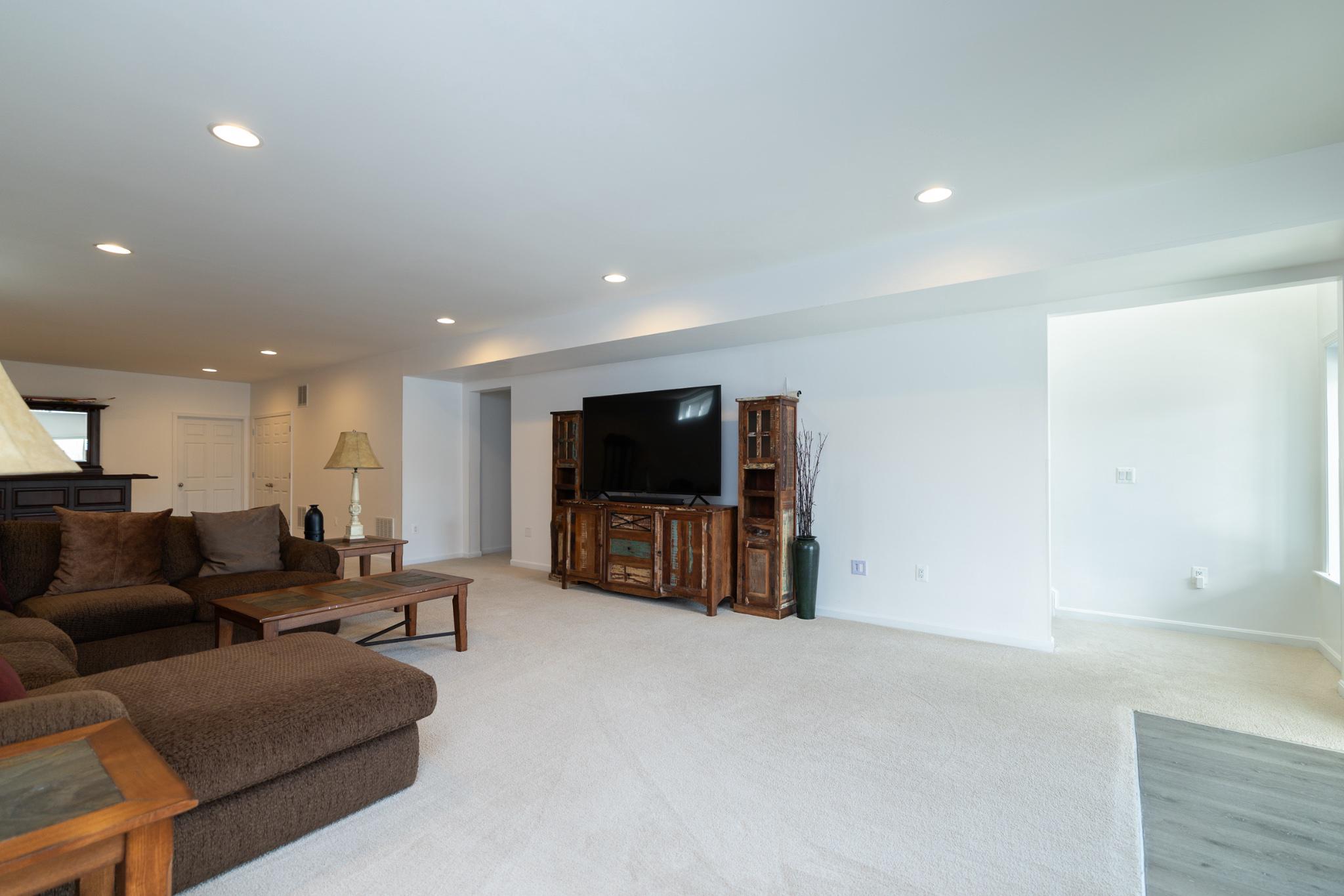 SOUTHERN HILLS - Residential