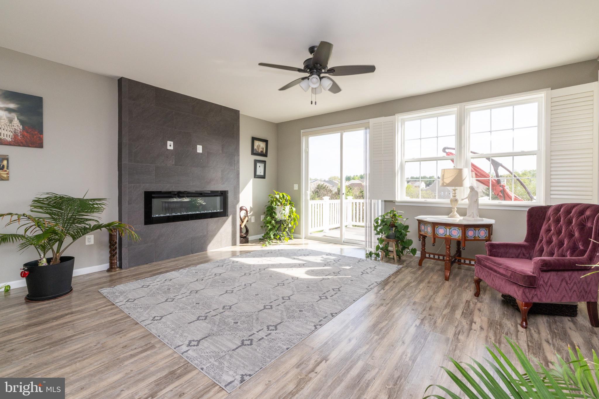 SOUTHERN HILLS - Residential