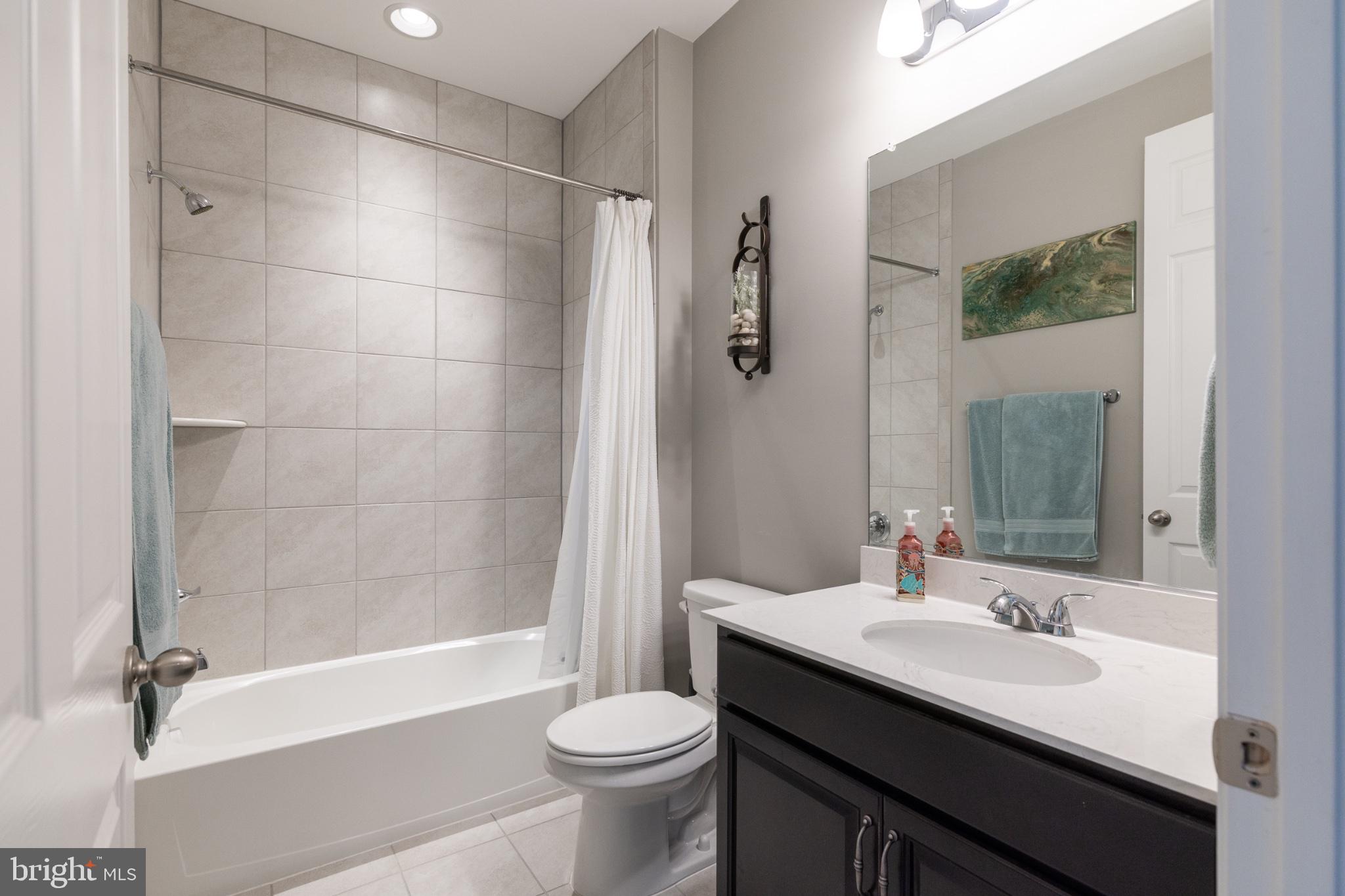 SOUTHERN HILLS - Residential