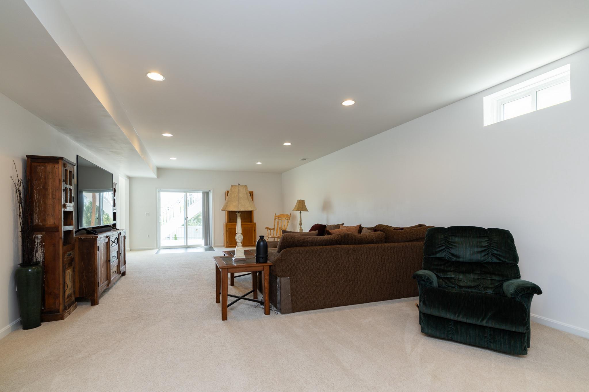 SOUTHERN HILLS - Residential