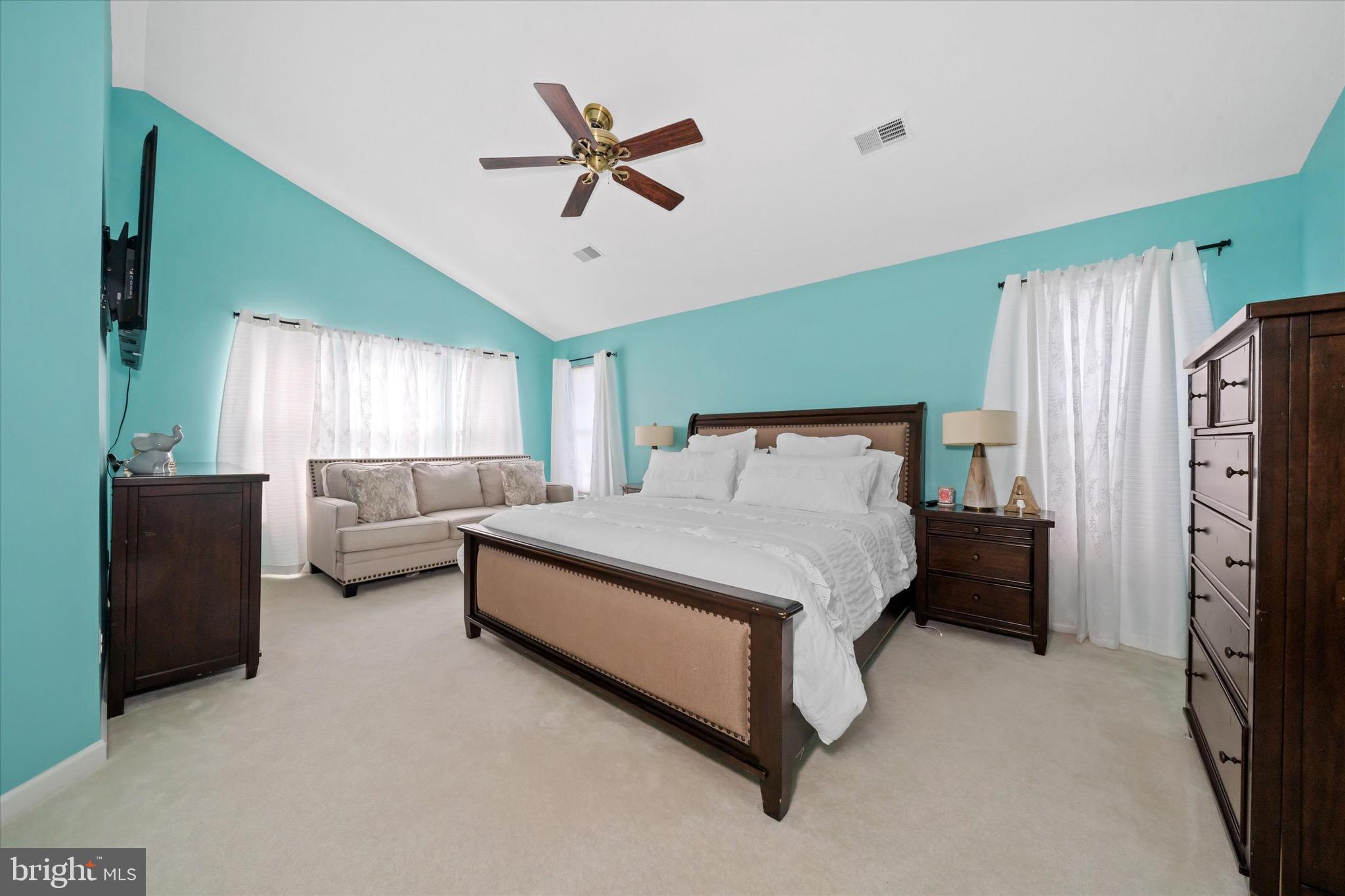 DOVE RUN - Residential