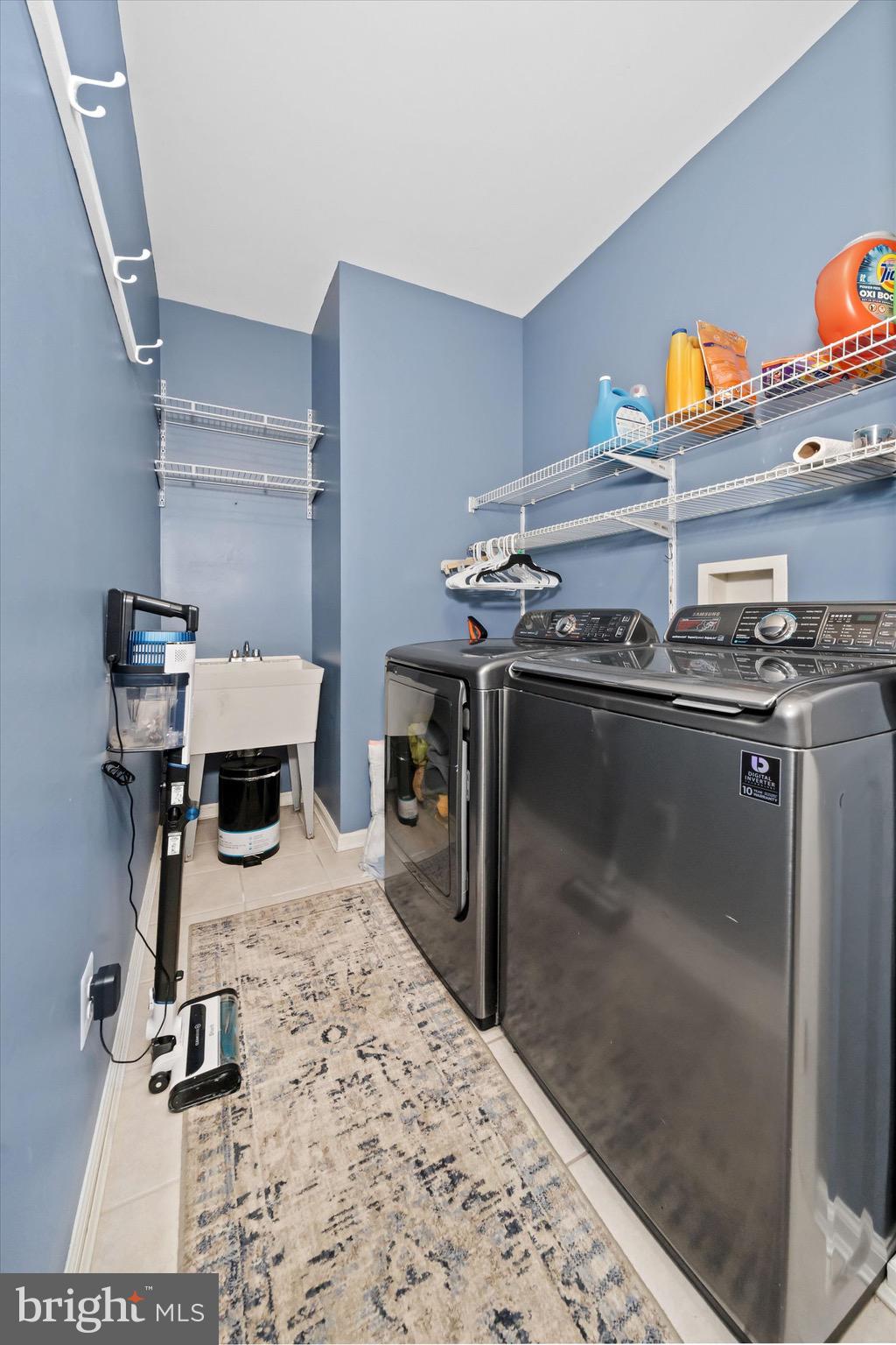 DOVE RUN - Residential