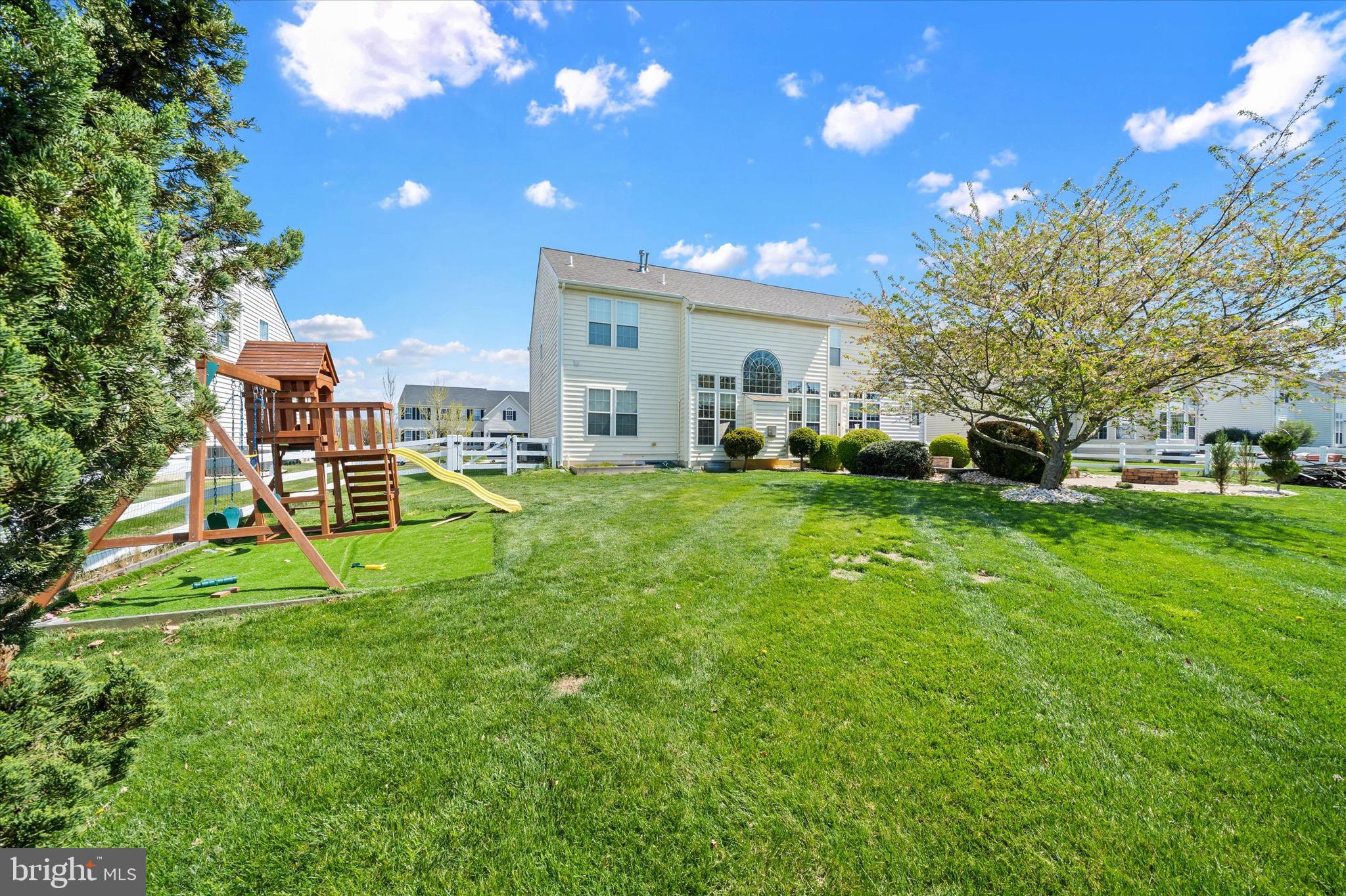 DOVE RUN - Residential