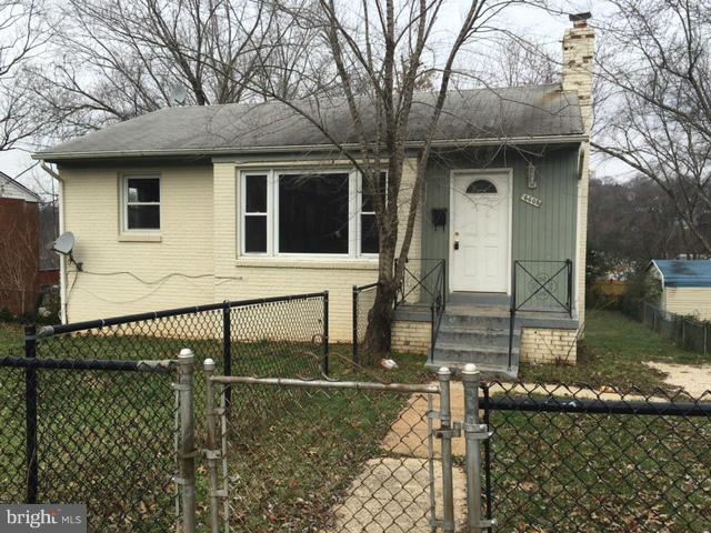 WOODLAWN HEIGHTS - Residential