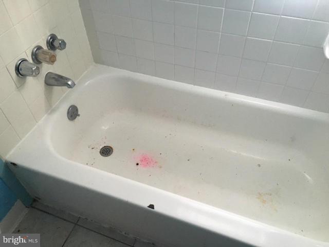 WOODLAWN HEIGHTS - Residential