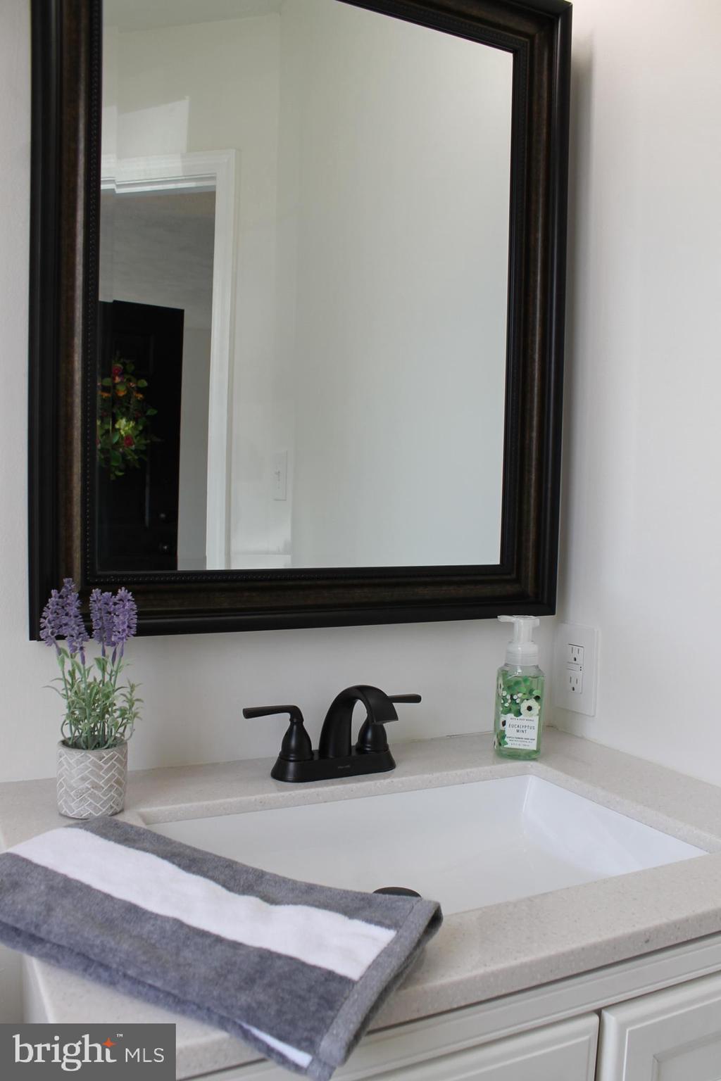 SOUTHRIDGE TOWNHOUSES - Residential