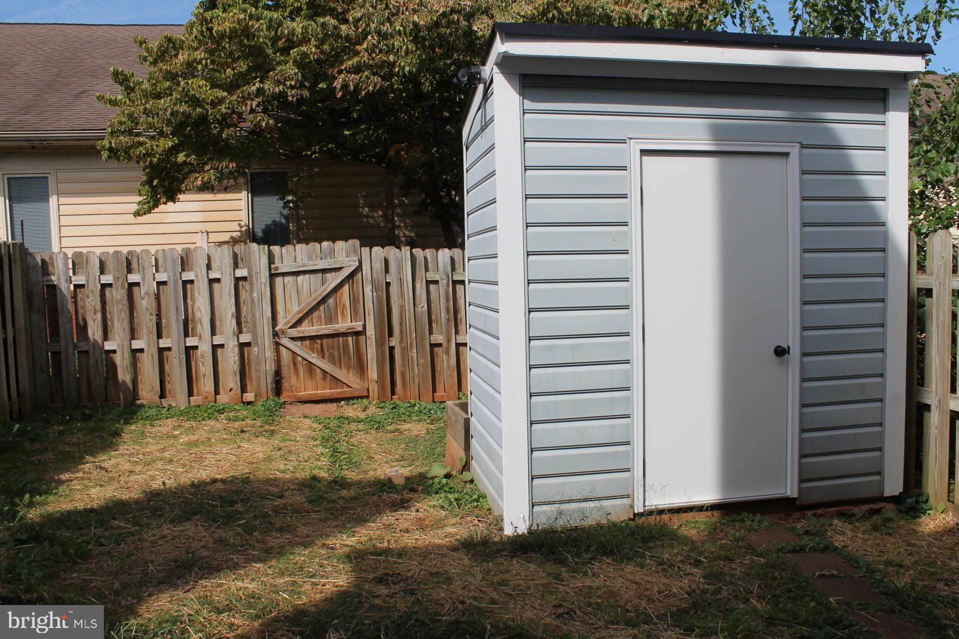 SOUTHRIDGE TOWNHOUSES - Residential