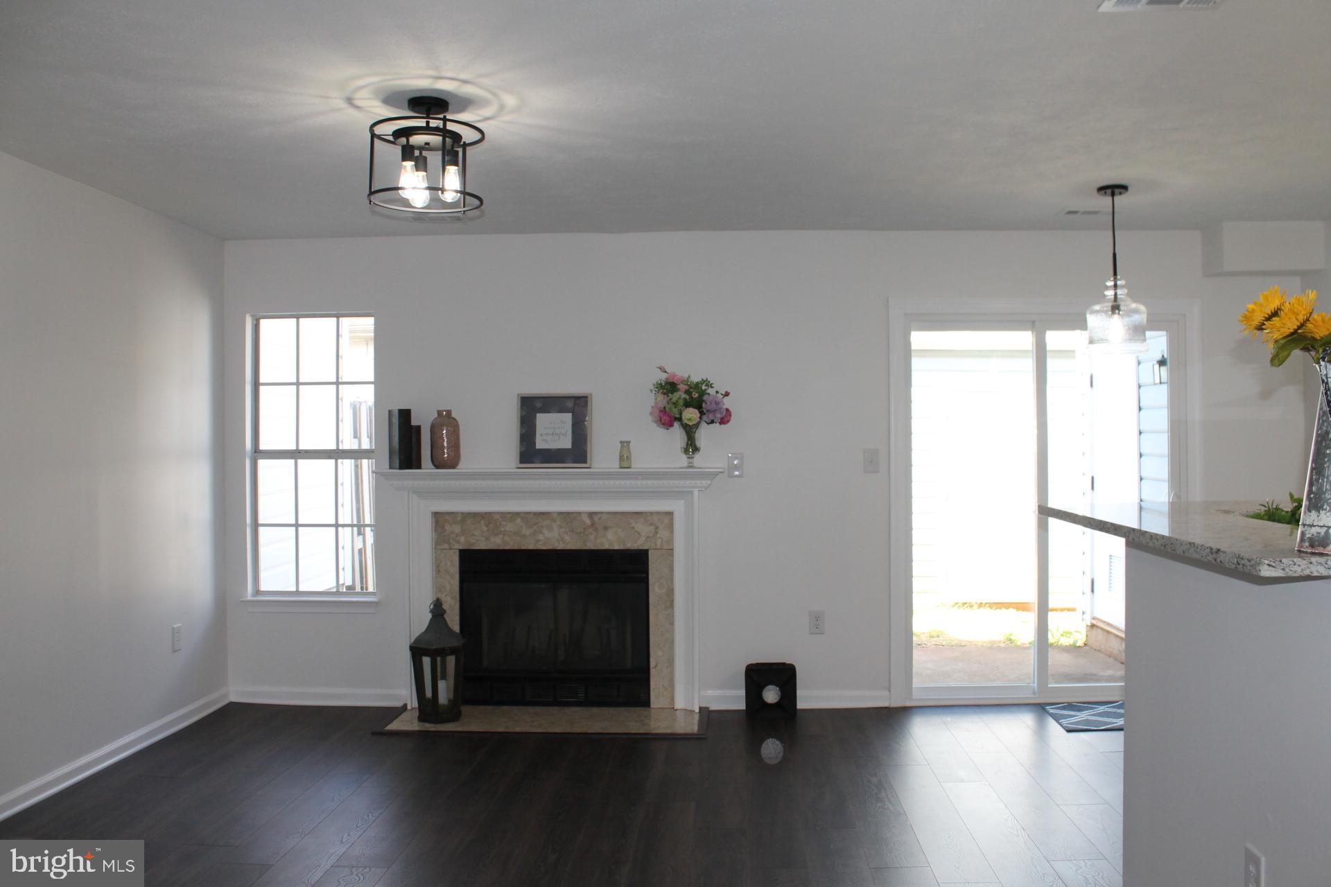 SOUTHRIDGE TOWNHOUSES - Residential