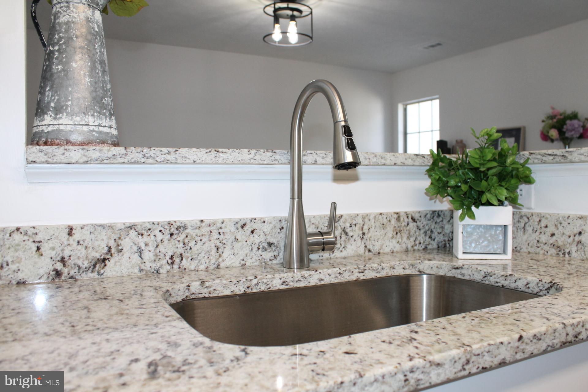 SOUTHRIDGE TOWNHOUSES - Residential