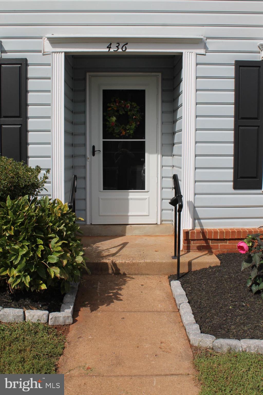 SOUTHRIDGE TOWNHOUSES - Residential